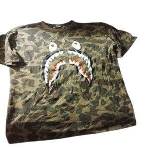 A Bathing ape Men's Camo Graphic Tee